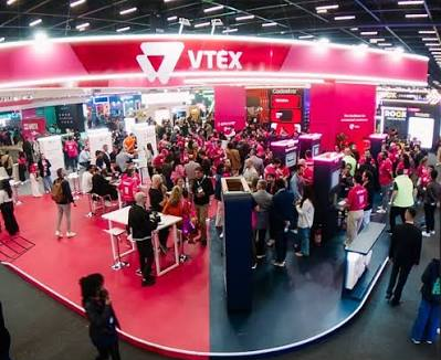 Networking executivo no VTEX DAY 2026